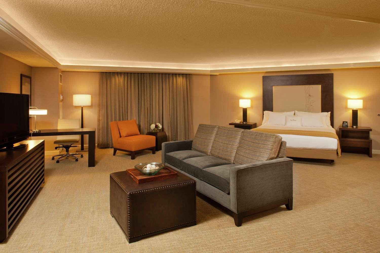 Doubletree By Hilton Sonoma Wine Country Resort
