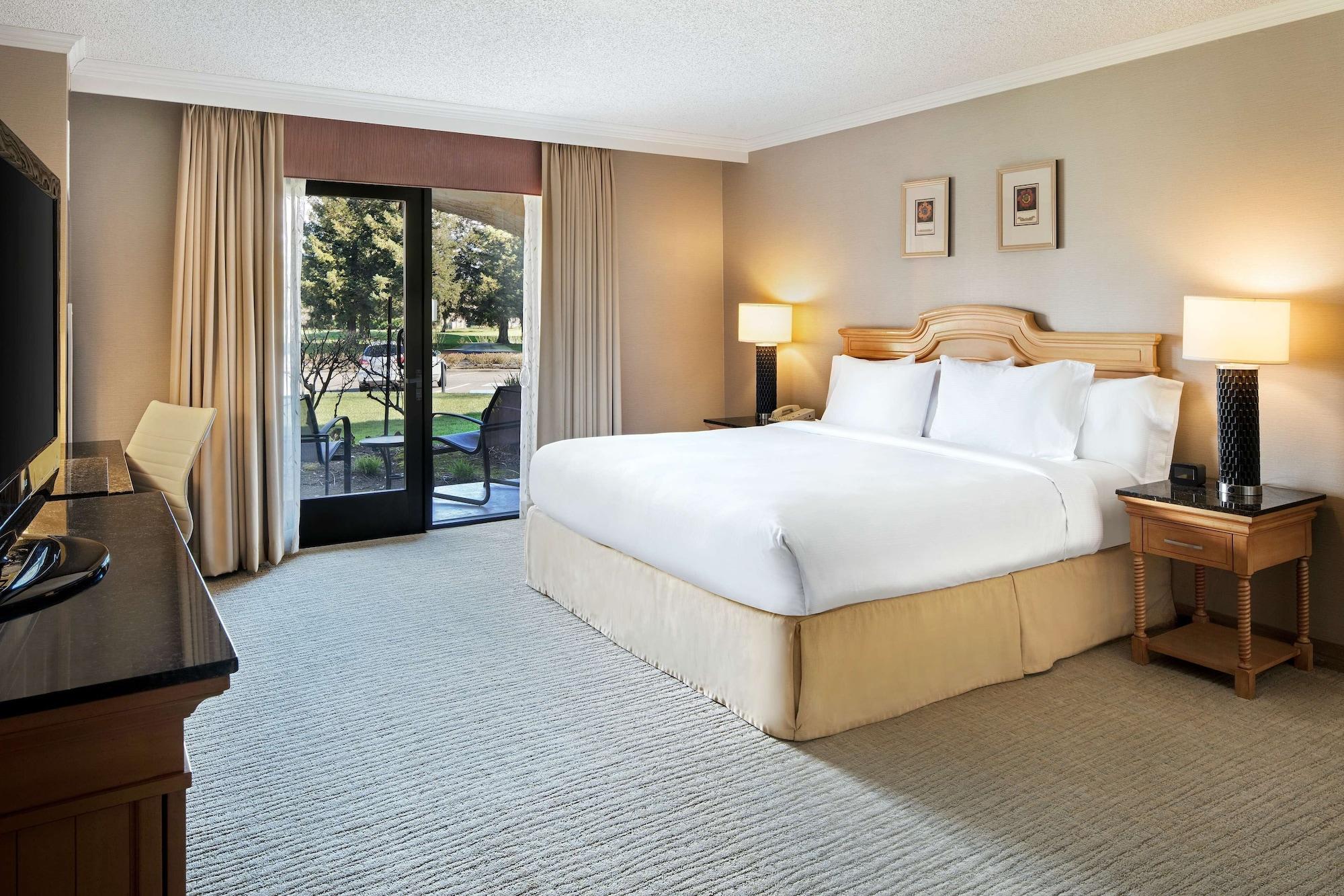 Doubletree By Hilton Sonoma Wine Country
