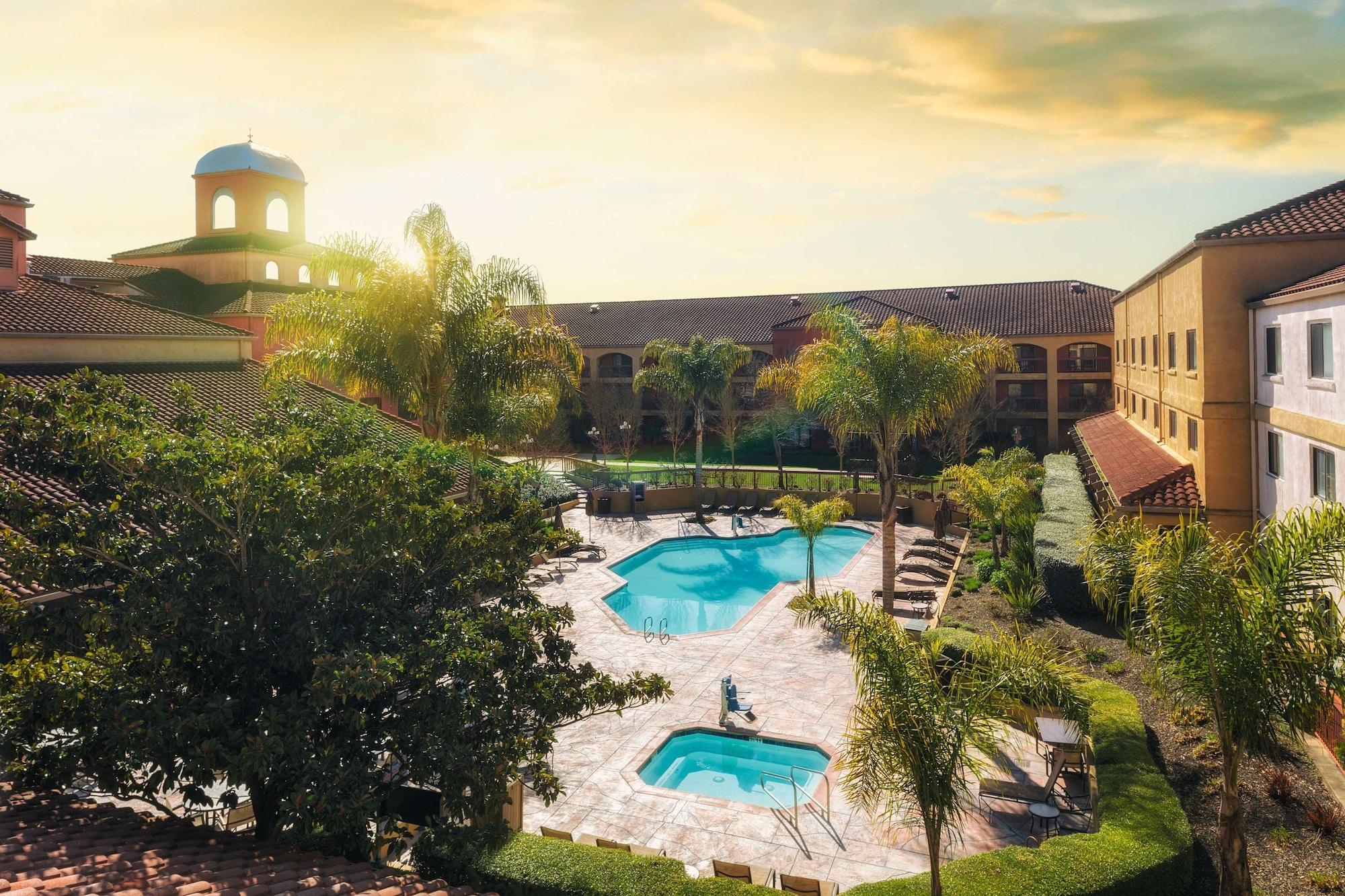 Doubletree By Hilton Sonoma Wine Country Resort 4*