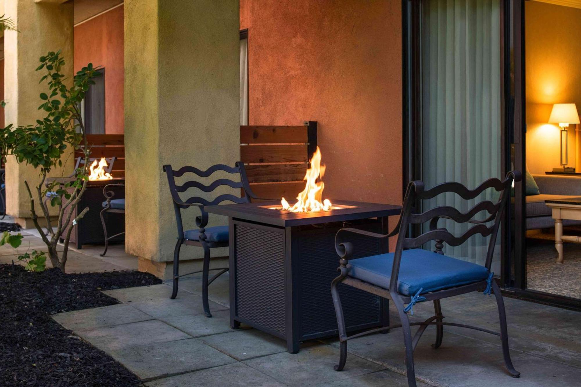Doubletree By Hilton Sonoma Wine Country Resort 4*