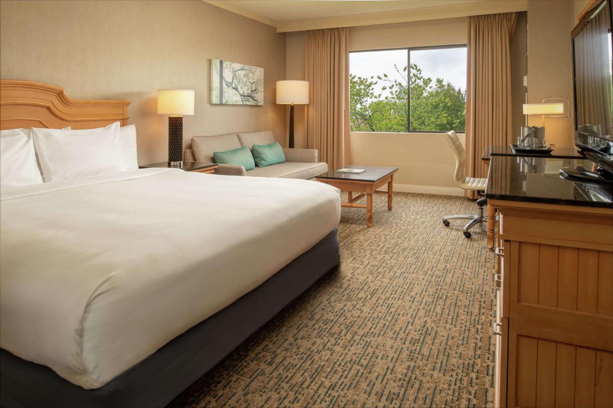 Doubletree By Hilton Sonoma Wine Country