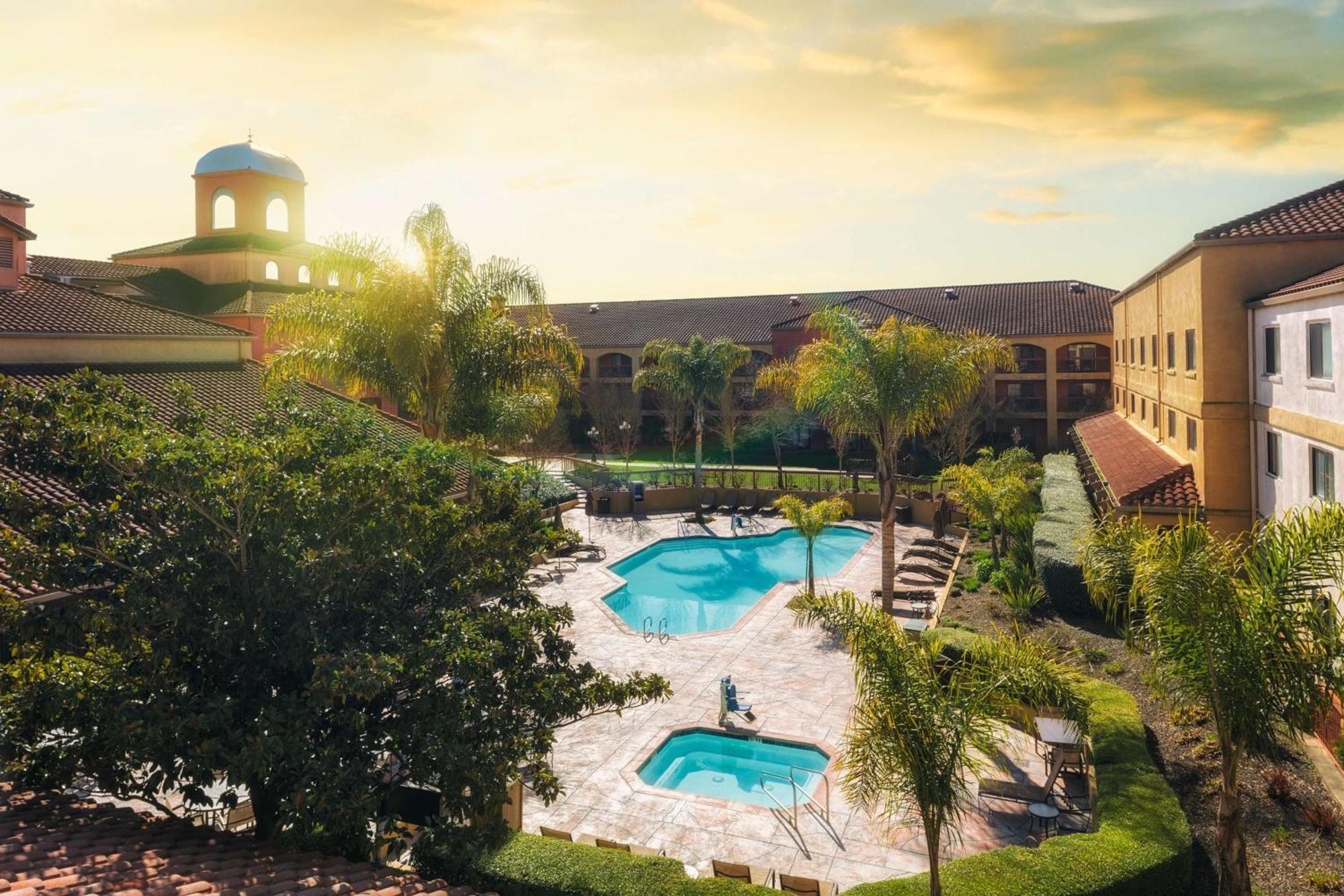 Doubletree By Hilton Sonoma Wine Country Resort Rohnert Park