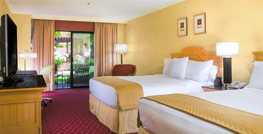 Doubletree By Hilton Sonoma Wine Country Resort